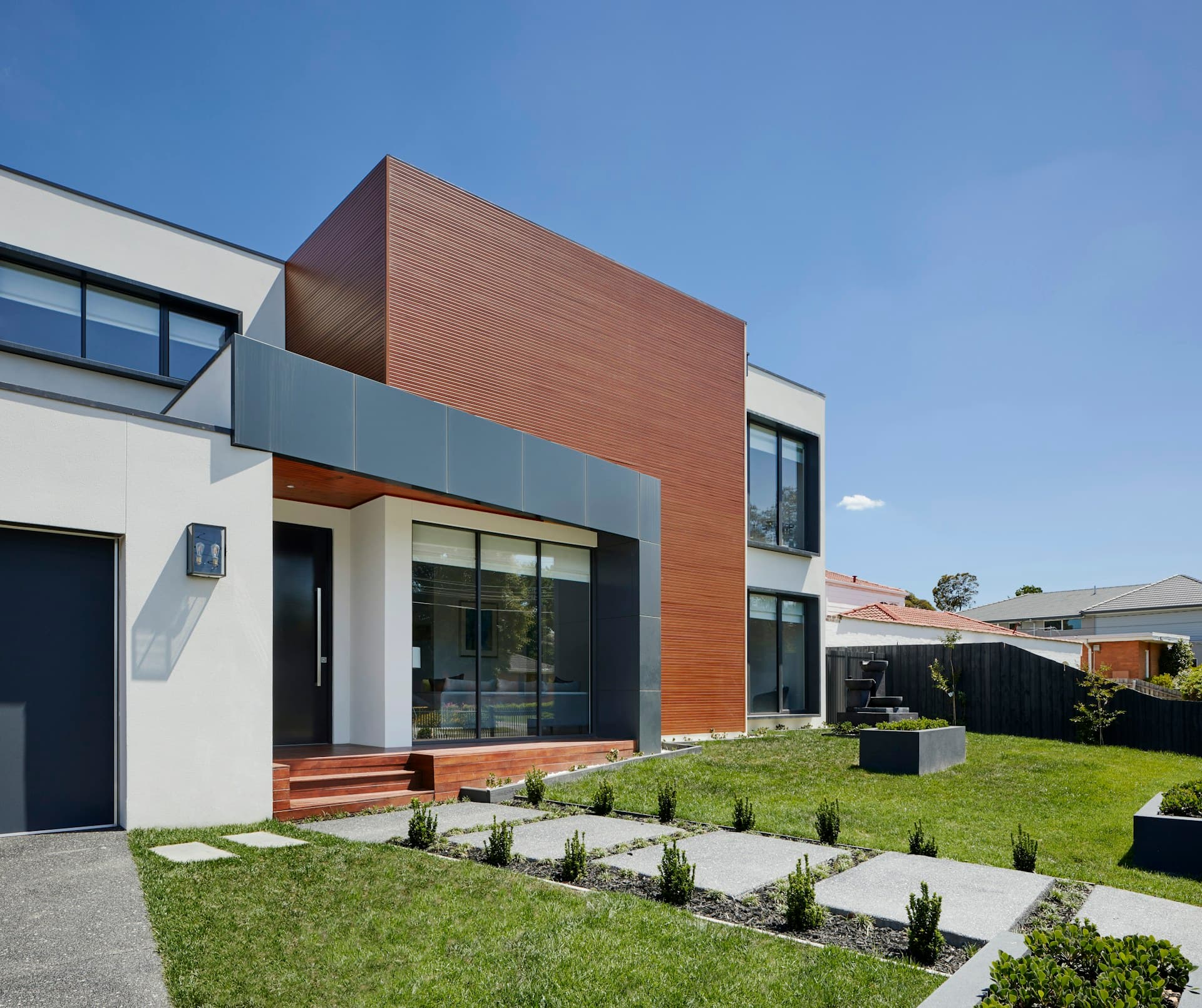 Contemporary coastal home facade